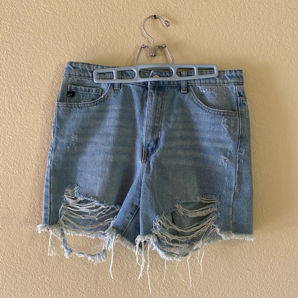 KanCan distressed jean shorts